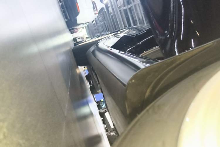 Used Tesla Model 3 2022 Rear-Wheel-Drive Version Right Side Sill