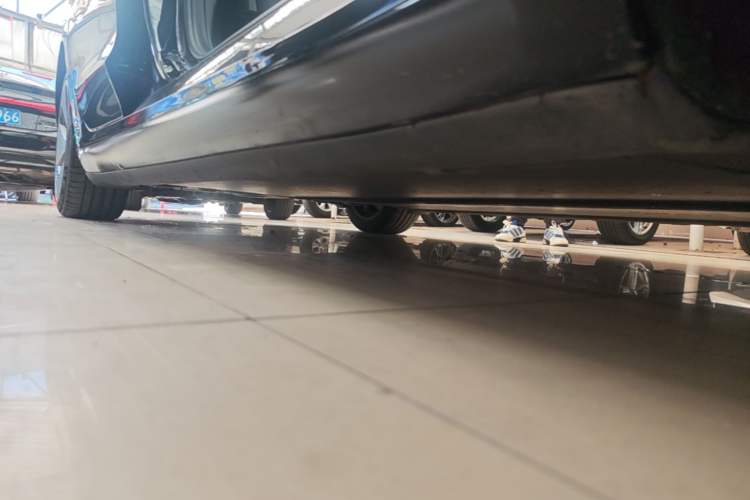 Used Tesla Model 3 2022 Rear-Wheel-Drive Version Right Side Sill