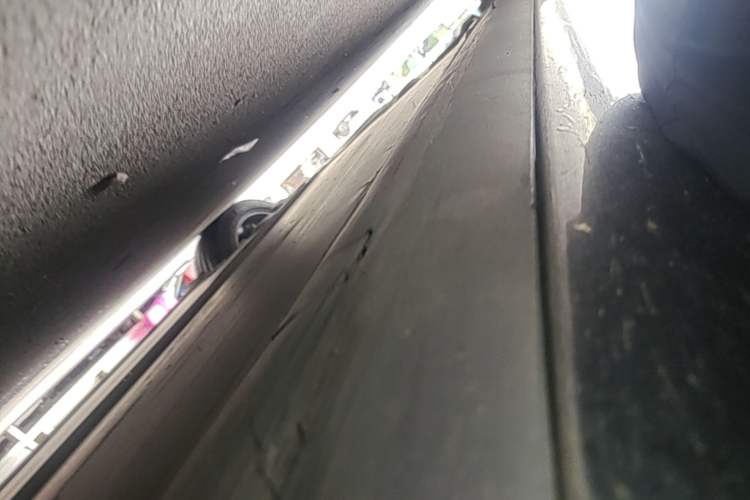 Used Tesla Model 3 2022 Rear-Wheel-Drive Version Right Side Sill