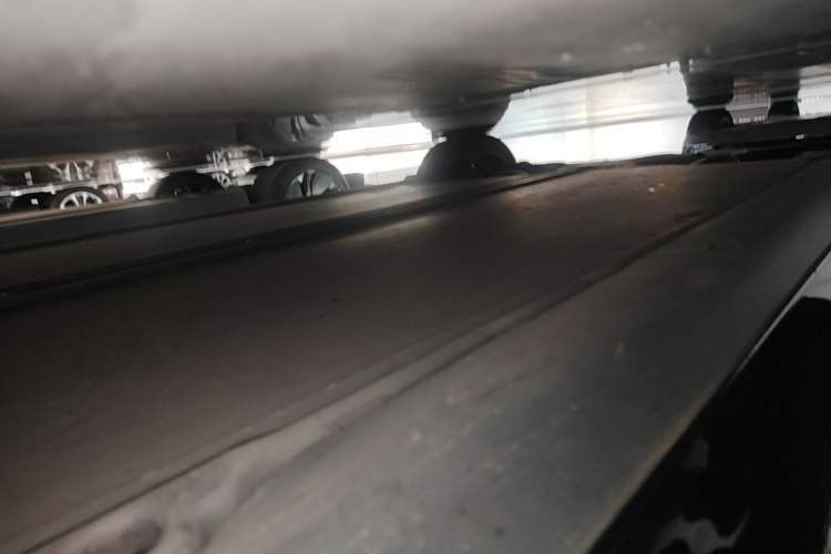 Used Tesla Model 3 2022 Rear-Wheel-Drive Version Right Side Sill