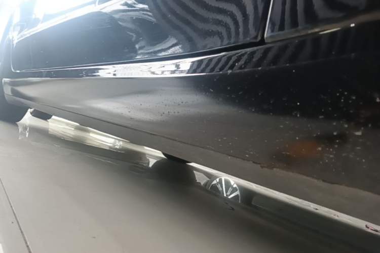 Used Tesla Model 3 2022 Rear-Wheel-Drive Version Right Side Sill