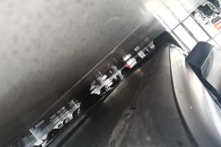 Used Tesla Model 3 2022 Rear-Wheel-Drive Version Right Side Sill
