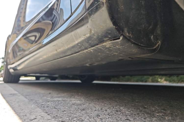 Used Tesla Model 3 2022 Rear-Wheel-Drive Version Right Side Sill
