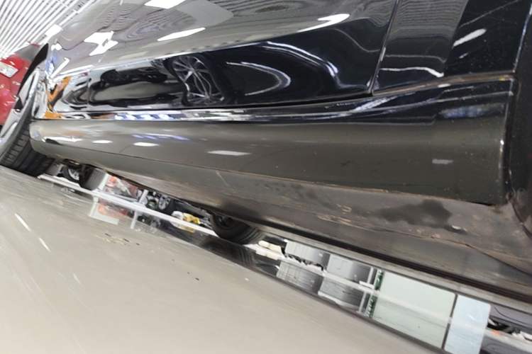 Used Tesla Model 3 2022 Rear-Wheel-Drive Version Right Side Sill