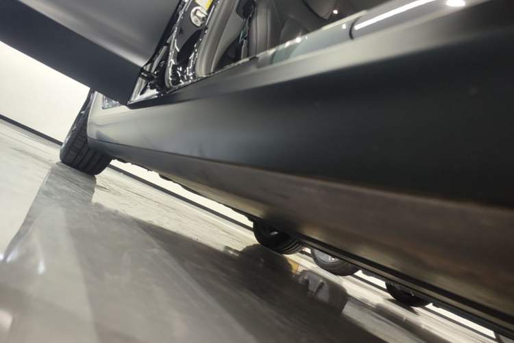 Used Tesla Model 3 2022 Rear-Wheel-Drive Version Right Side Sill