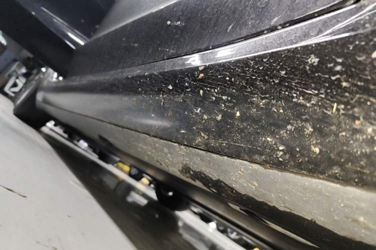 Used Tesla Model 3 2022 Rear-Wheel-Drive Version Right Side Sill
