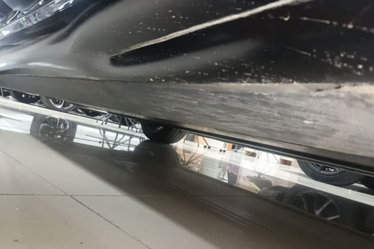 Used Tesla Model 3 2022 Rear-Wheel-Drive Version Right Side Sill