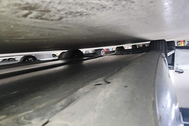 Used Tesla Model 3 2022 Rear-Wheel-Drive Version Right Side Sill