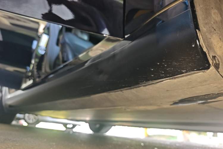 Used Tesla Model 3 2022 Rear-Wheel-Drive Version Right Side Sill