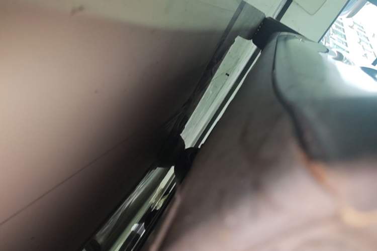 Used Tesla Model 3 2022 Rear-Wheel-Drive Version Right Side Sill