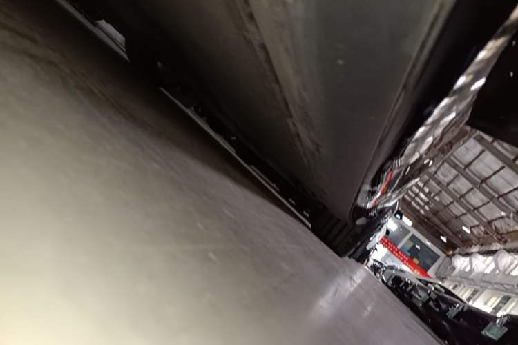 Used Tesla Model 3 2022 Performance High-Performance All-Wheel-Drive Version Right Side Sill