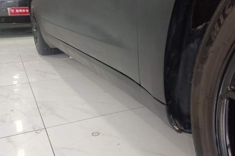 Used Tesla Model 3 2022 Rear-Wheel-Drive Version Right Side Sill