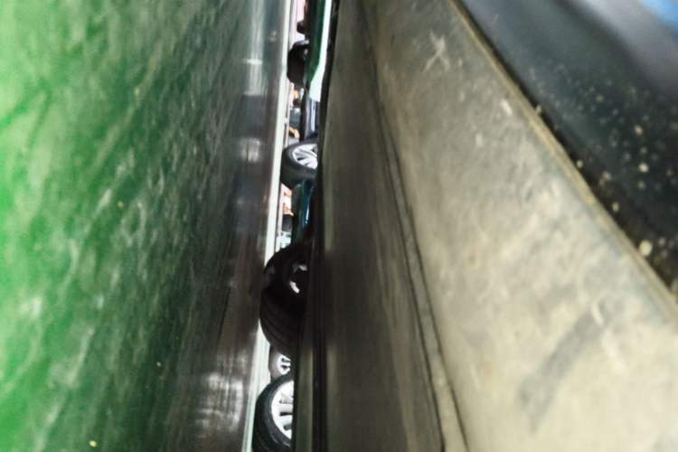 Used Tesla Model 3 2022 Rear-Wheel-Drive Version Right Side Sill