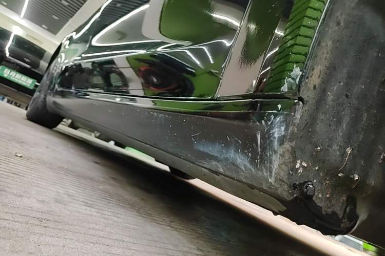 Used Tesla Model 3 2022 Rear-Wheel-Drive Version Right Side Sill