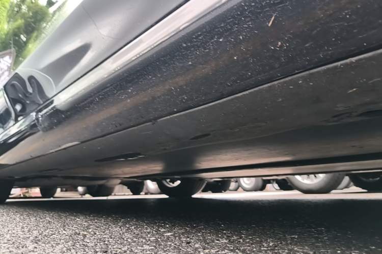 Used Tesla Model 3 2022 Rear-Wheel-Drive Version Right Side Sill