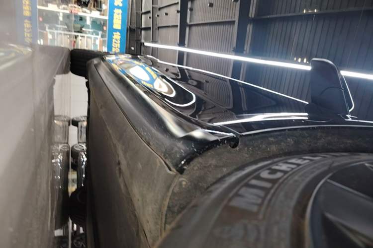 Used Tesla Model 3 2022 Rear-Wheel-Drive Version Right Side Sill