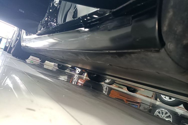 Used Tesla Model 3 2022 Rear-Wheel-Drive Version Right Side Sill