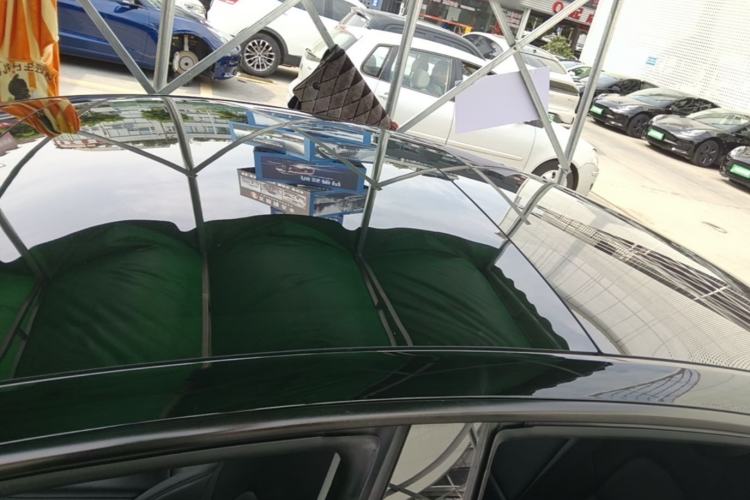Used Tesla Model 3 2022 Rear-Wheel-Drive Version Roof