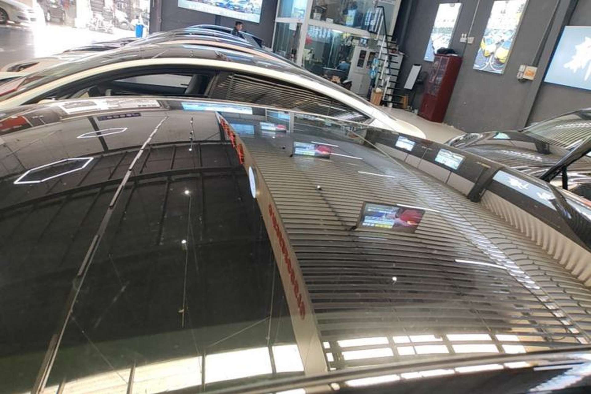 Used Tesla Model 3 2022 Rear-Wheel-Drive Version Roof