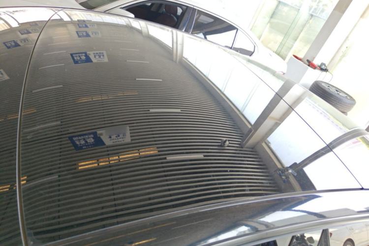 Used Tesla Model 3 2022 Rear-Wheel-Drive Version Roof