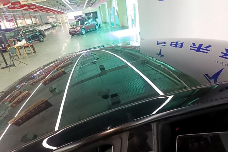 Used Tesla Model 3 2022 Rear-Wheel-Drive Version Roof