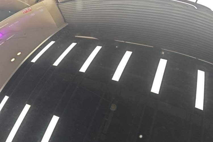 Used Tesla Model 3 2022 Rear-Wheel-Drive Version Roof