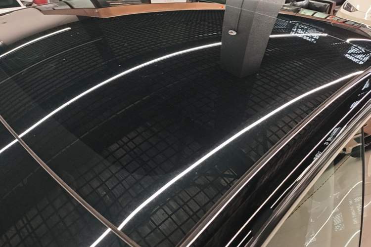 Used Tesla Model 3 2022 Rear-Wheel-Drive Version Roof