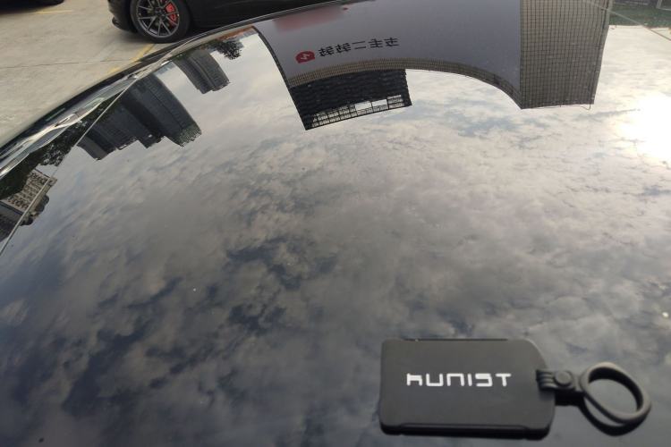 Used Tesla Model 3 2022 Rear-Wheel-Drive Version Roof
