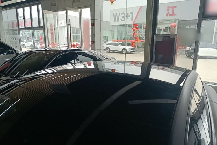 Used Tesla Model 3 2022 Rear-Wheel-Drive Version Roof