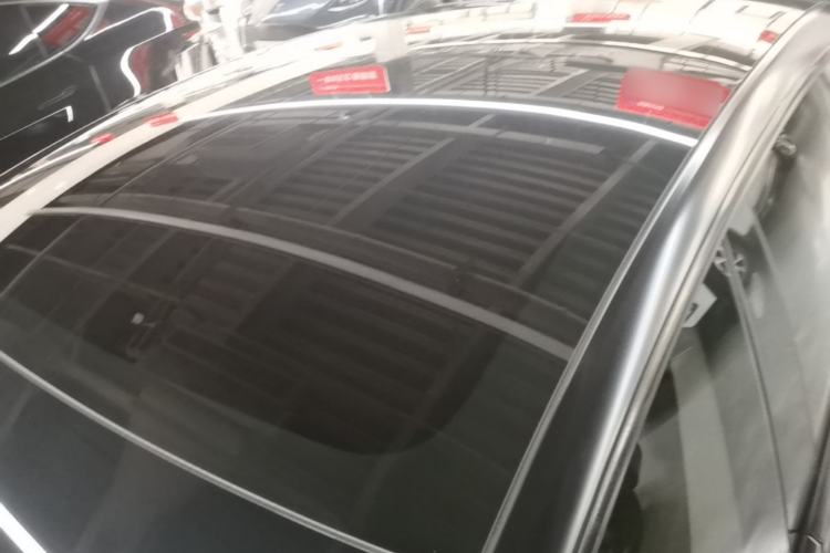 Used Tesla Model 3 2022 Rear-Wheel-Drive Version Roof