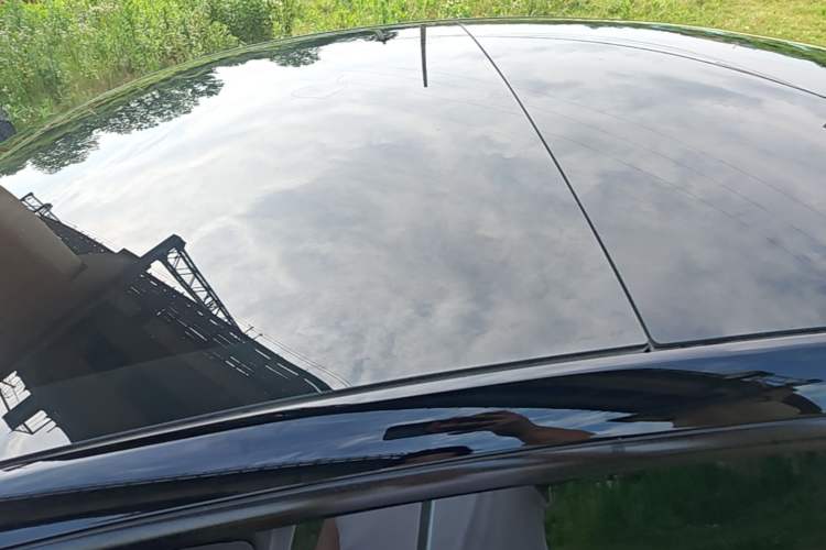 Used Tesla Model 3 2022 Rear-Wheel-Drive Version Roof