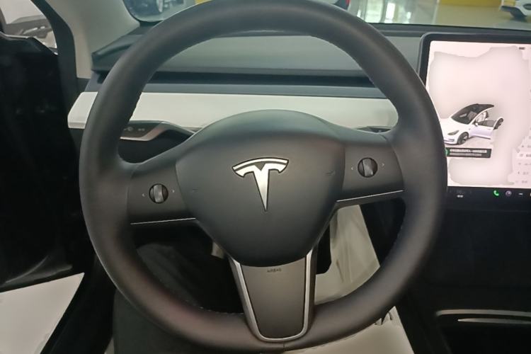 Used Tesla Model 3 2022 Rear-Wheel-Drive Version Steering Wheel