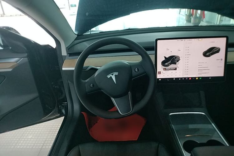 Used Tesla Model 3 2022 Rear-Wheel-Drive Version Steering Wheel