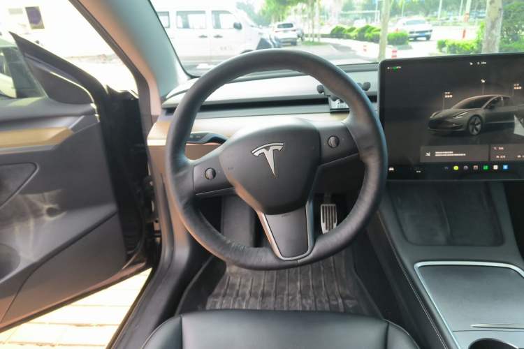 Used Tesla Model 3 2022 Rear-Wheel-Drive Version Steering Wheel