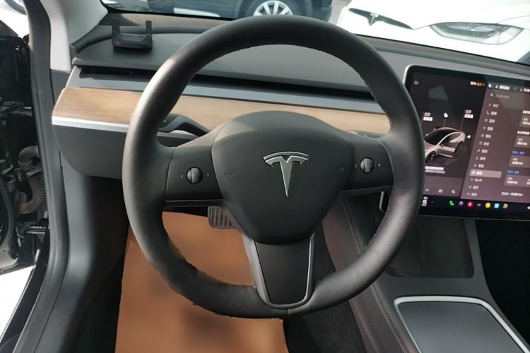 Used Tesla Model 3 2022 Rear-Wheel-Drive Version Steering Wheel