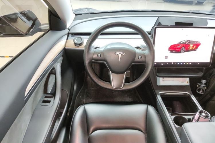 Used Tesla Model 3 2022 Rear-Wheel-Drive Version Steering Wheel