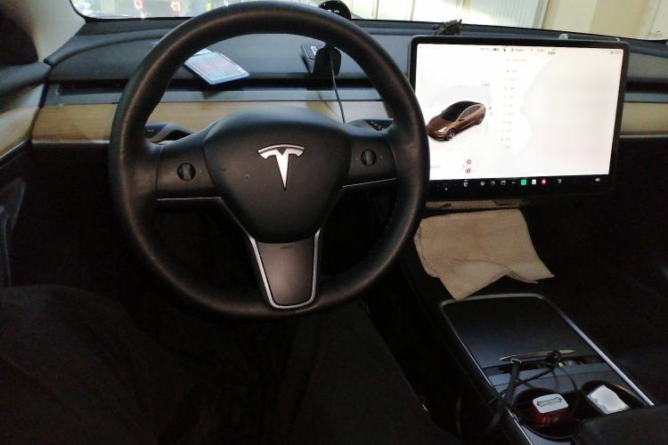 Used Tesla Model 3 2022 Performance High-Performance All-Wheel-Drive Version Steering Wheel