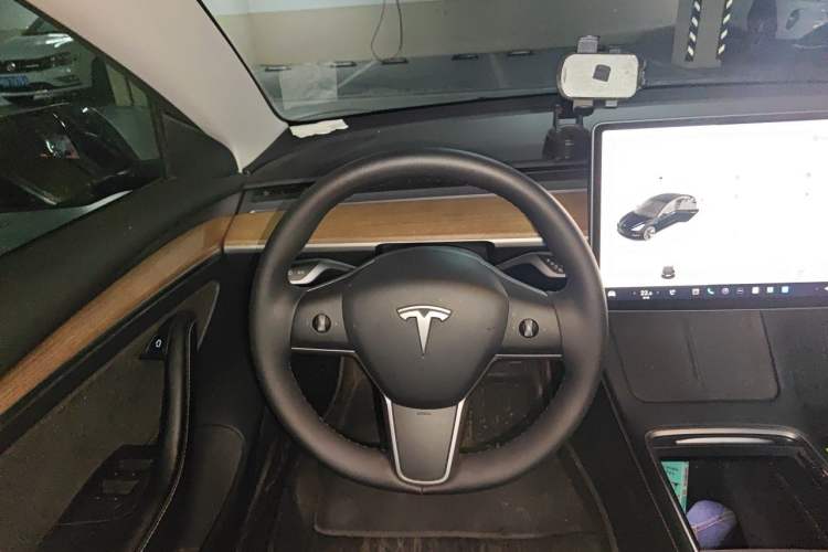 Used Tesla Model 3 2022 Rear-Wheel-Drive Version Steering Wheel