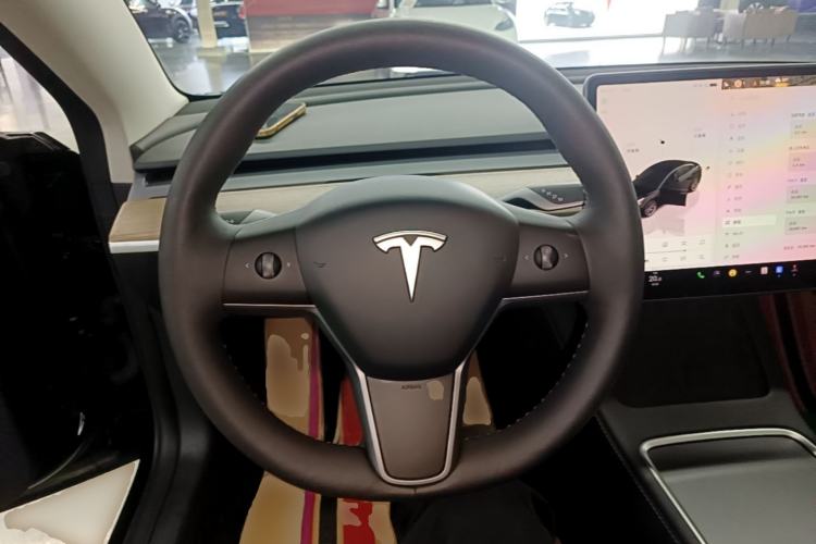 Used Tesla Model 3 2022 Rear-Wheel-Drive Version Steering Wheel