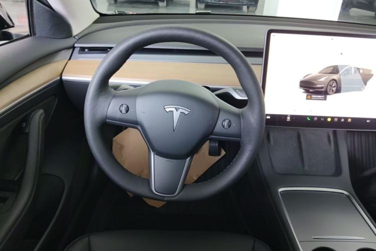 Used Tesla Model 3 2022 Rear-Wheel-Drive Version Steering Wheel