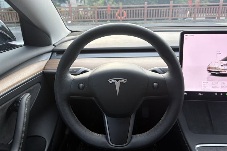 Used Tesla Model 3 2022 Rear-Wheel-Drive Version Steering Wheel
