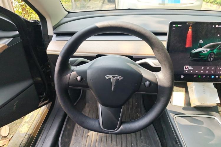 Used Tesla Model 3 2022 Rear-Wheel-Drive Version Steering Wheel
