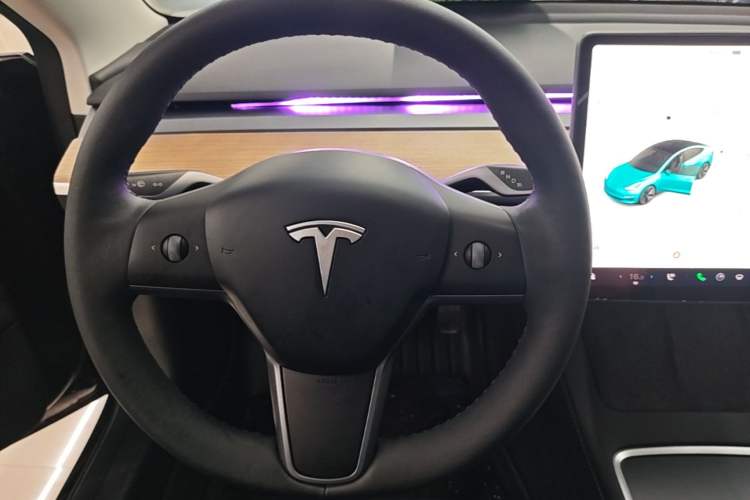 Used Tesla Model 3 2022 Rear-Wheel-Drive Version Steering Wheel