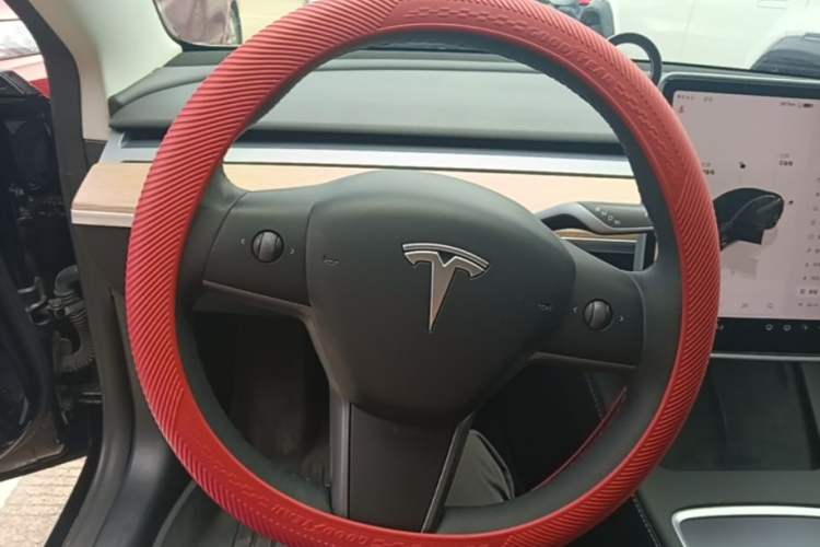 Used Tesla Model 3 2022 Rear-Wheel-Drive Version Steering Wheel