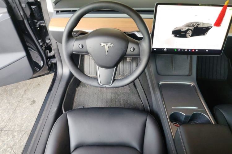 Used Tesla Model 3 2022 Rear-Wheel-Drive Version Steering Wheel