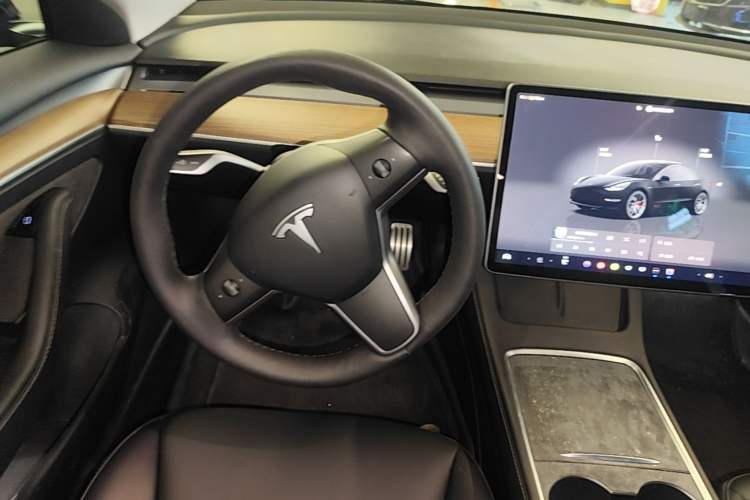 Used Tesla Model 3 2022 Performance High-Performance All-Wheel-Drive Version Steering Wheel