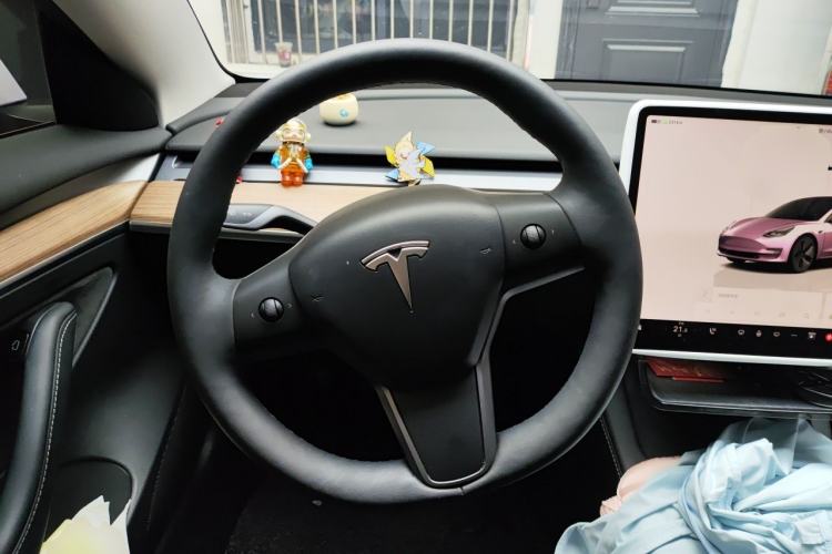 Used Tesla Model 3 2022 Rear-Wheel-Drive Version Steering Wheel