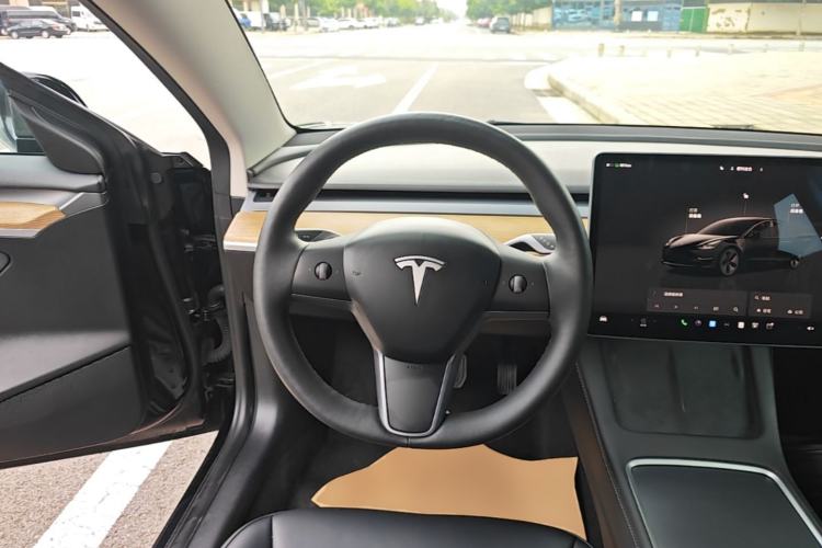 Used Tesla Model 3 2022 Rear-Wheel-Drive Version Steering Wheel