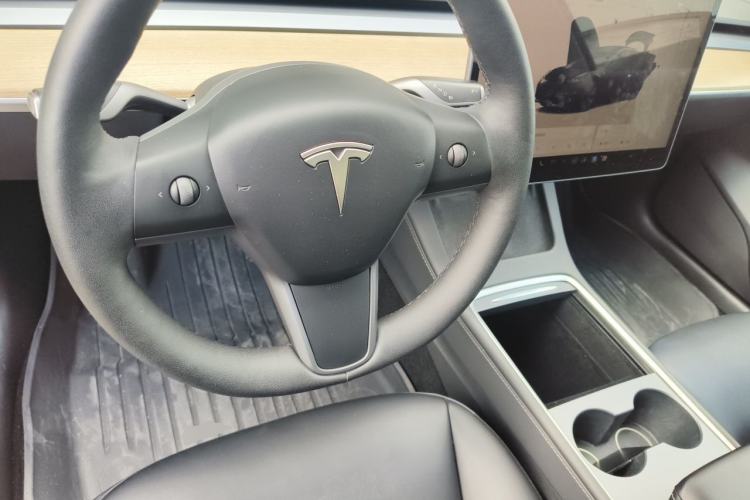 Used Tesla Model 3 2022 Rear-Wheel-Drive Version Steering Wheel