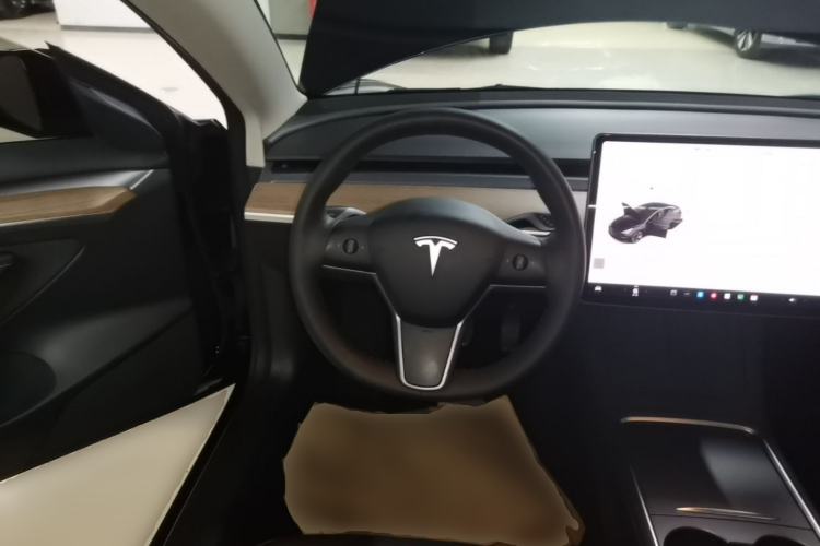 Used Tesla Model 3 2022 Rear-Wheel-Drive Version Steering Wheel